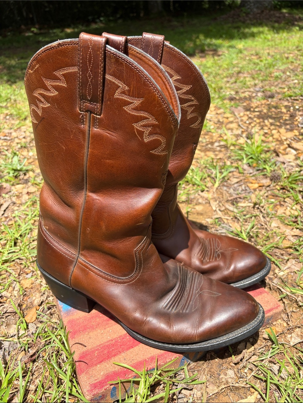 Ariat Men’s Heritage Sedona Distressed Brown Cowboy Boots 12EE-Wide Round R-Toe